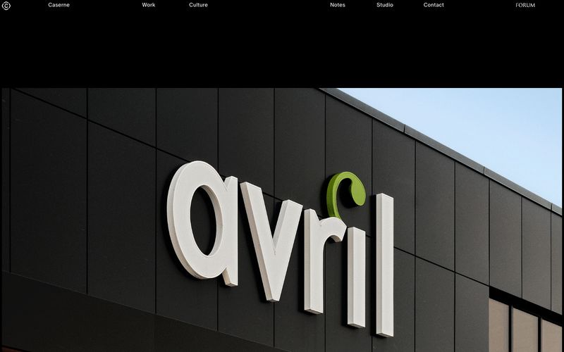 Caserne — eine Vorschau einer Website in diesem Stil