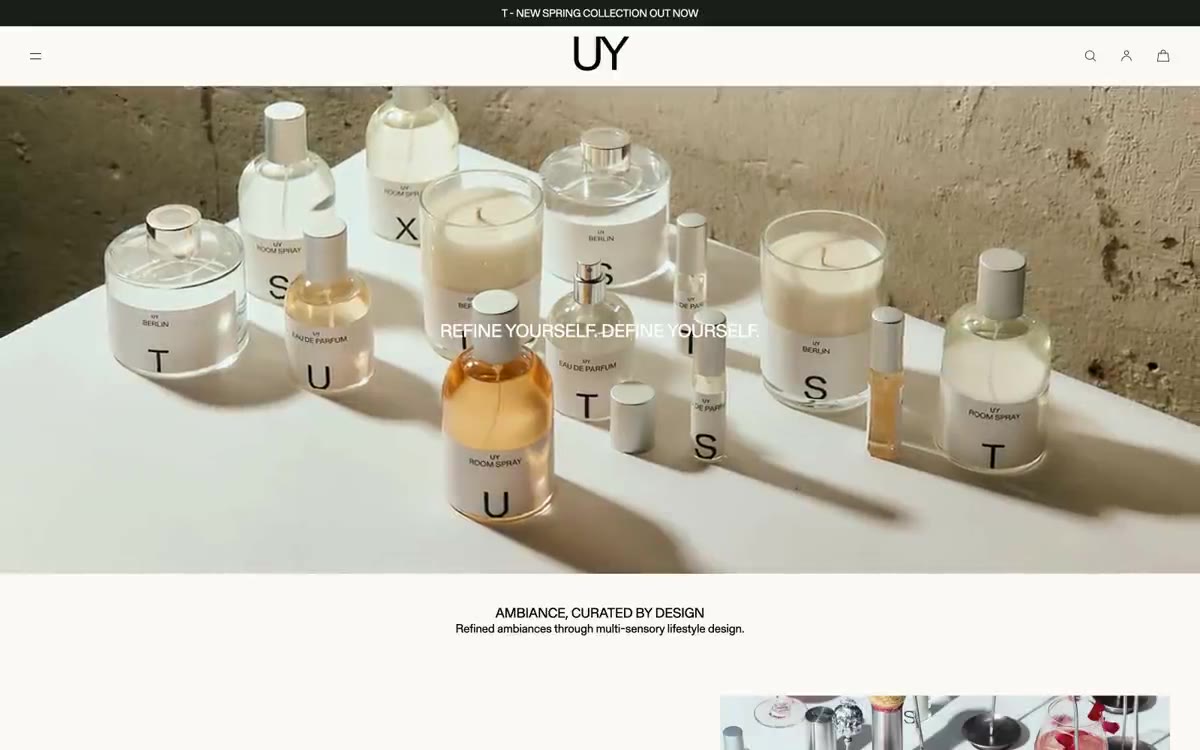 UY Studio — اس انداز میں سائٹ کا پیش نظارہ